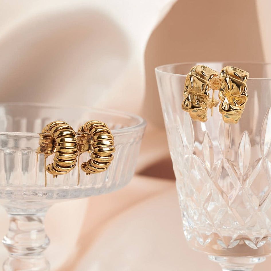 Øredobber Looped Gold Hoops