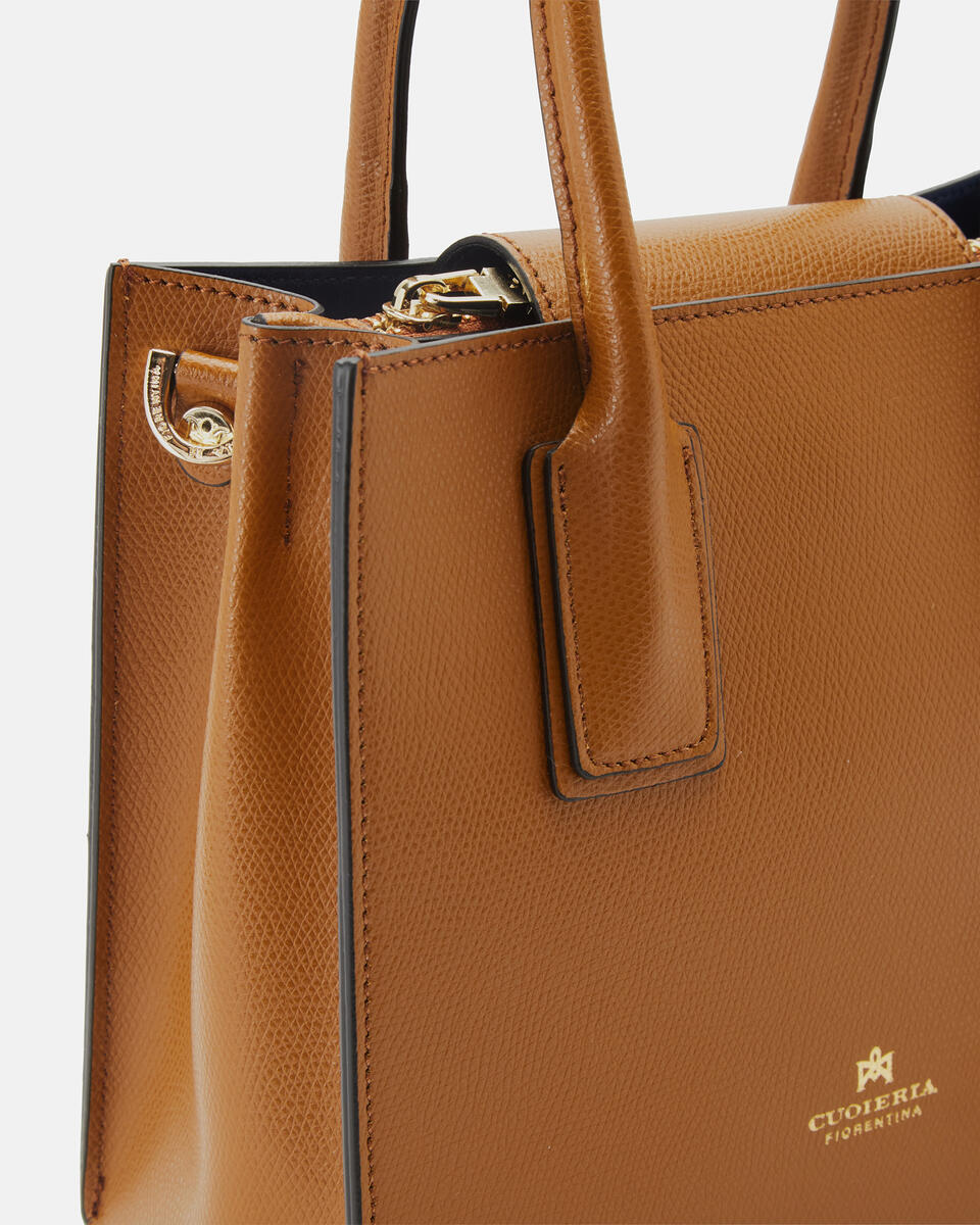 Veske Alice Small Tote Bag. Lion