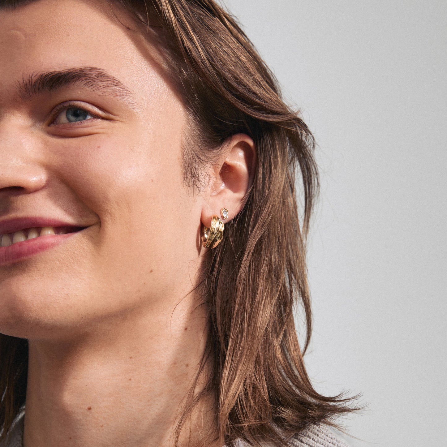 Øredobber FEEL øreringer, 2-i-1 sett, gullbelagt