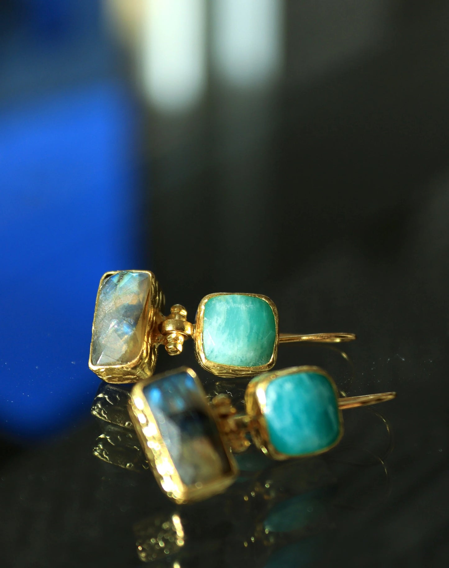 Øredobber Nerissa Labradorite and Chalcedony Drop Earrings