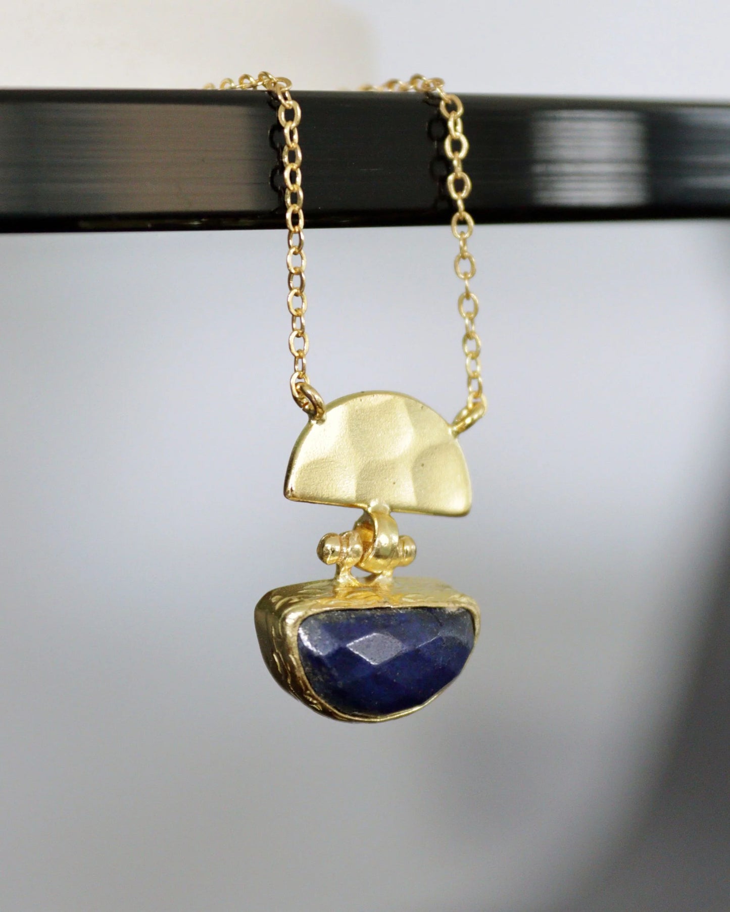 Smykke Mina Lapis Pendant Necklace