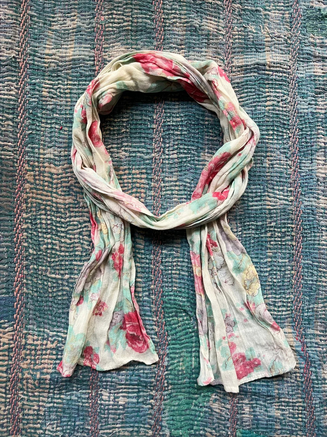 Skjerf Balmoral Goa - Candy Roses