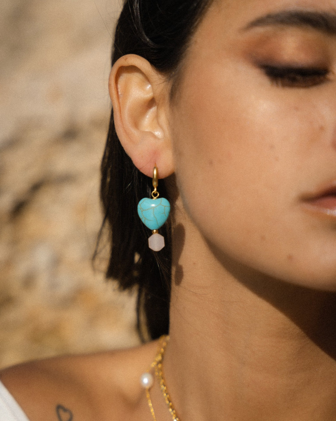 Øredobber Ayla Turquoise Heart Drop Huggie