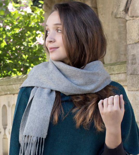Skjerf 100% kashmir. Silver Grey
