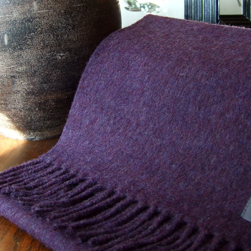 Skjerf 100 % merinoull. Deep Purple