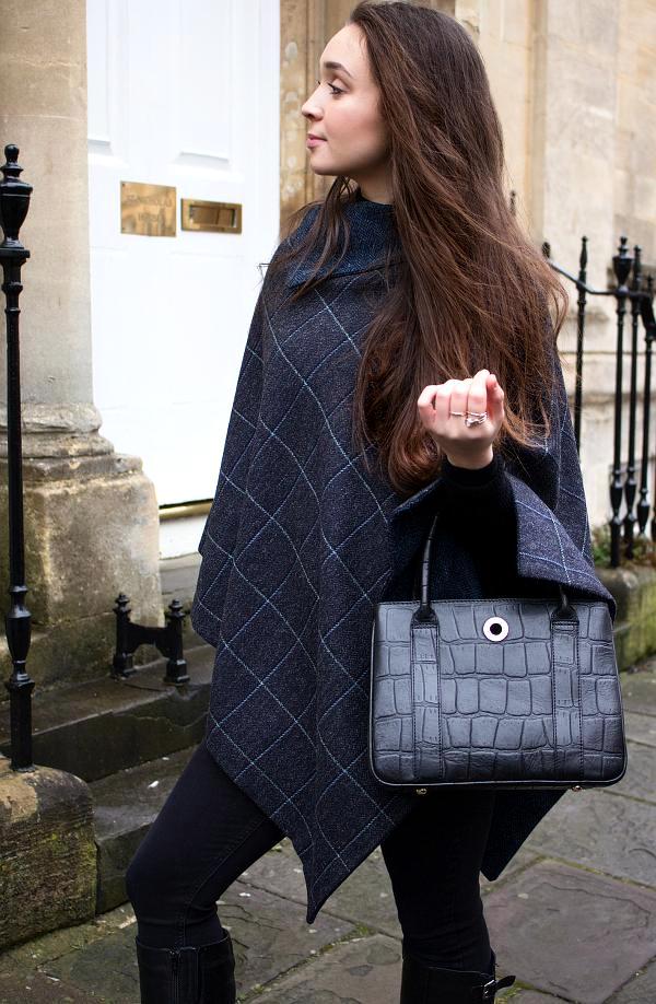 Eksklusiv, vendbar Tweed Poncho