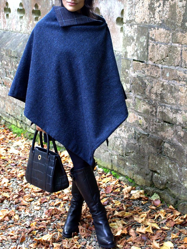 Eksklusiv, vendbar Tweed Poncho