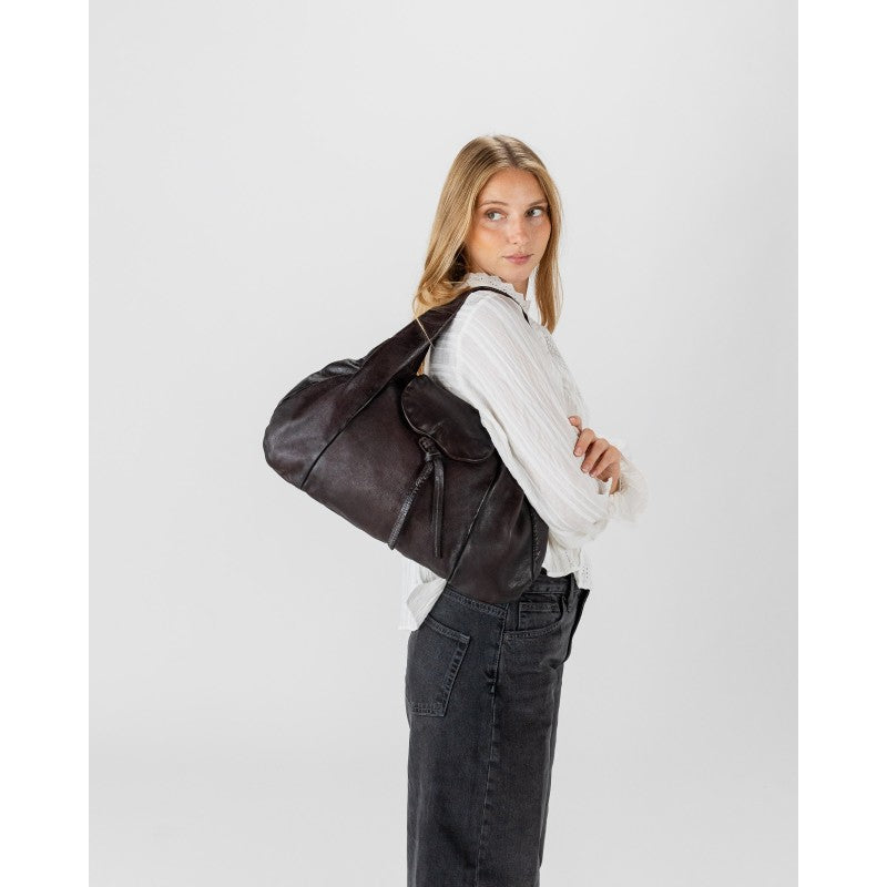 Oxford shopper – i mørkebrunt skinn BIBA