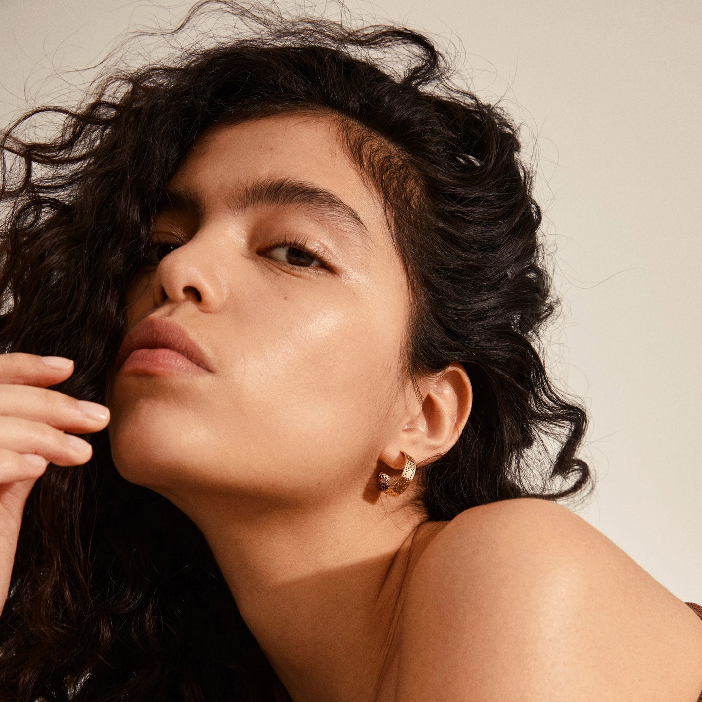 Øredobber CAROL medium hoop rosegullbelagt