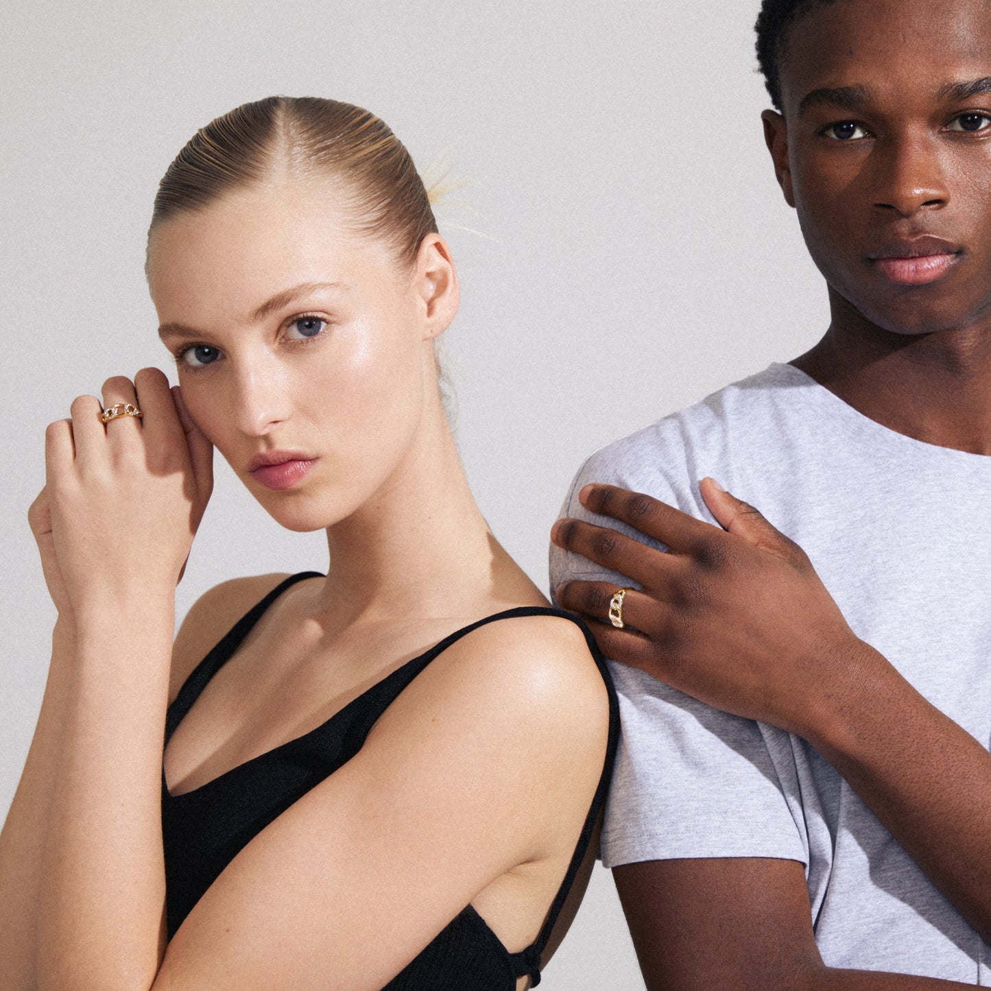 Ring WRENLEY gullbelagt