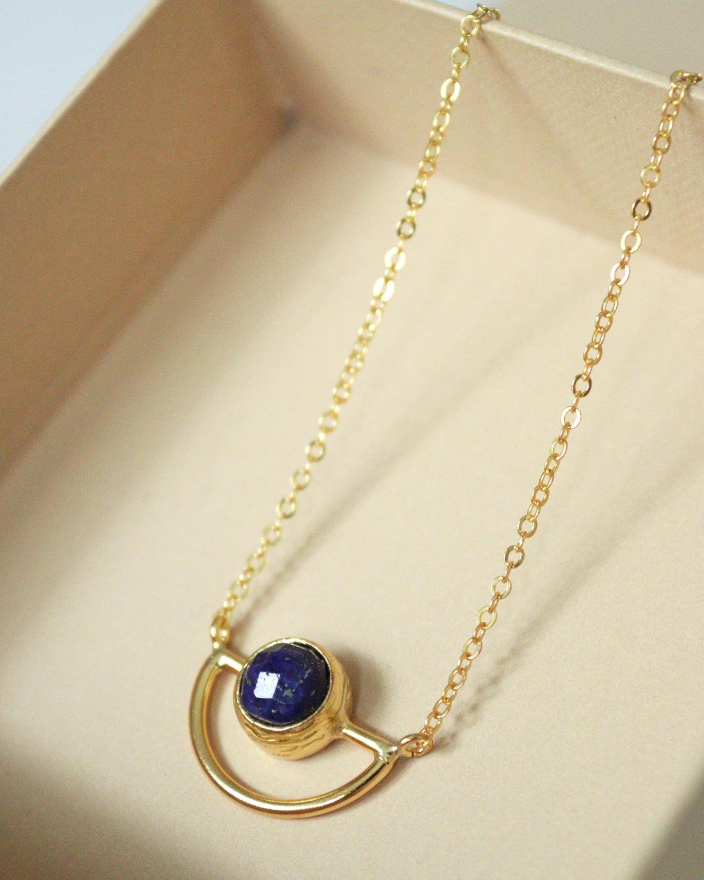 Smykke Elise Lapis Pendant Necklace