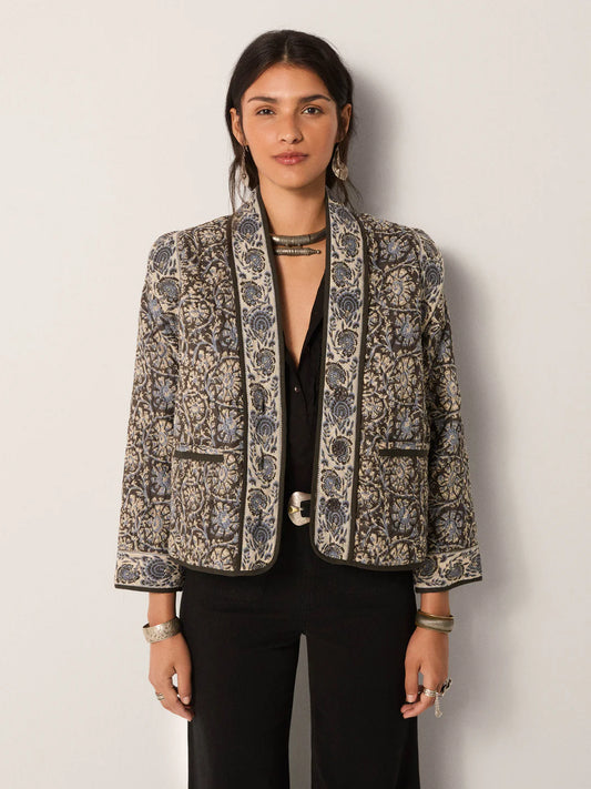 Jakke Sugata - Blue Orchid