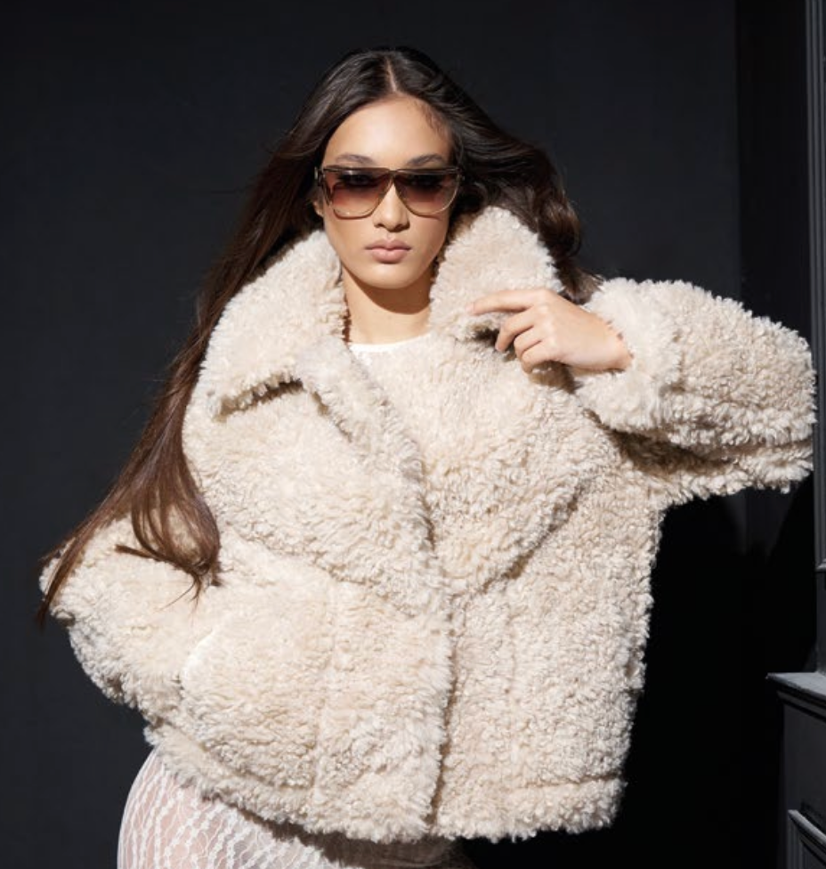 Cappotto Reversibile Ivory – vendbar jakke med fuskepels PHO Firenze