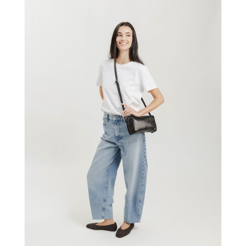 Abbot crossbodyveske – i khaki skinn BIBA