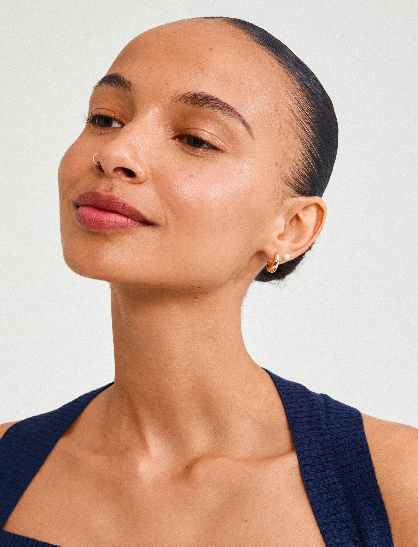 Øredobber STARLIGHT 2-i-1 med perle gullbelagt