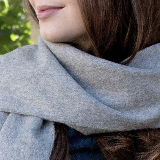 Skjerf 100% kashmir. Silver Grey